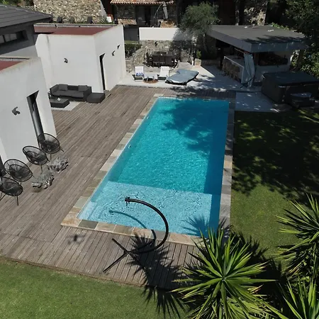 De Charme, Piscine Privee *