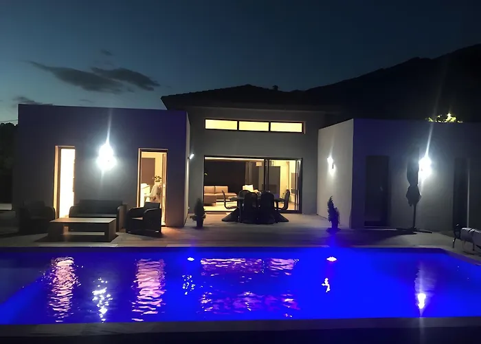 Charming Villa, Private Pool * Barbaggio